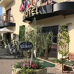 Hotel B Bardolino
