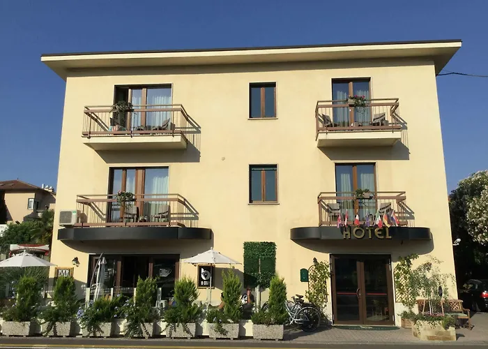 Hotel B Bardolino